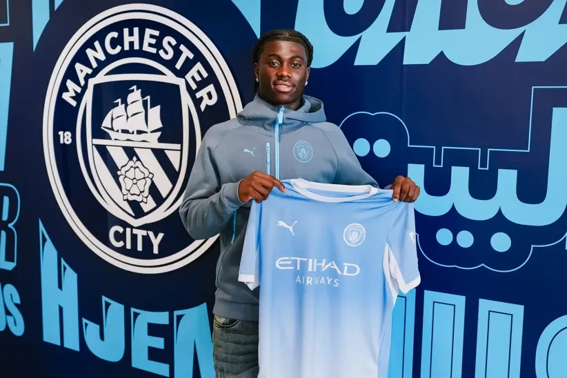 Monga assina até 2031 com o Man. City. Foto: Man. City