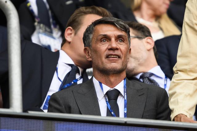 Paolo Maldini, lenda do Milan e de Itália