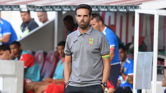 Ricardo Silva deixa comando do Paços de Ferreira e já tem sucessor