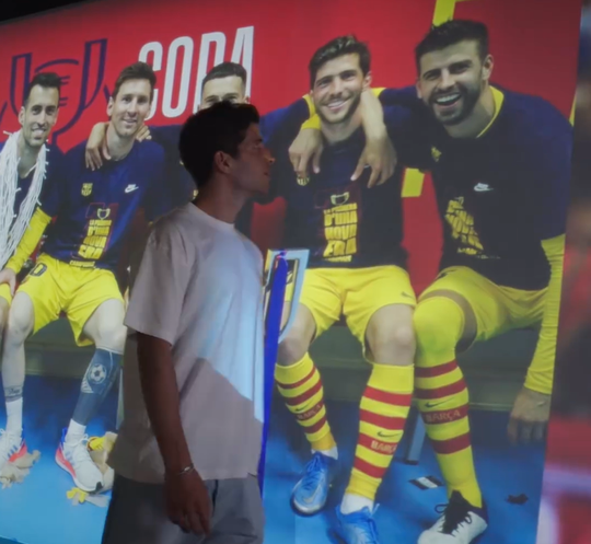 Oficial: Sergi Roberto confirma saída do Barcelona (vídeo)