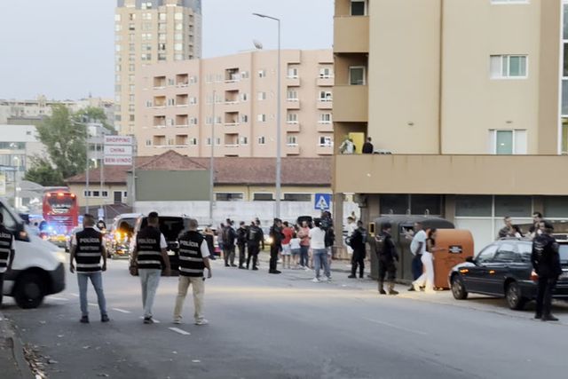 Assim foi a saída do autocarro do Benfica de Famalicão