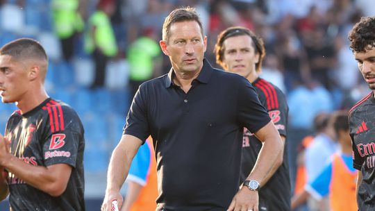 Roger Schmidt confirma: «Neres quer sair, clubes estão a negociar»