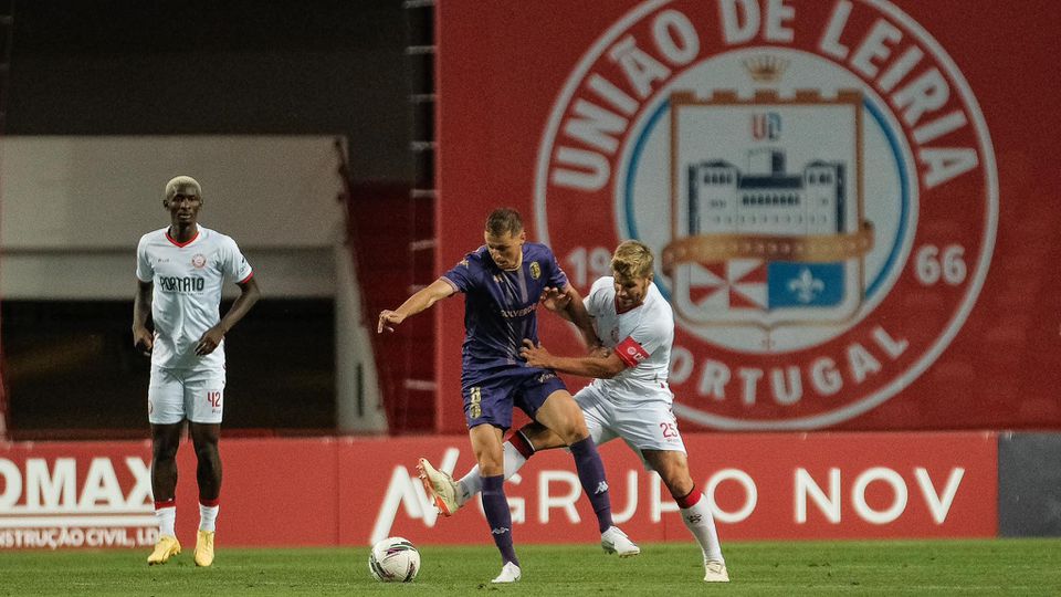 Vizela (La)cava lugar entre os líderes da Liga 2