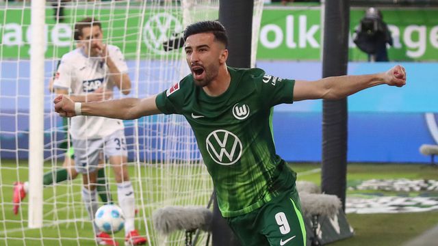 Central de Transferências: novidades à vista no ataque do Benfica?