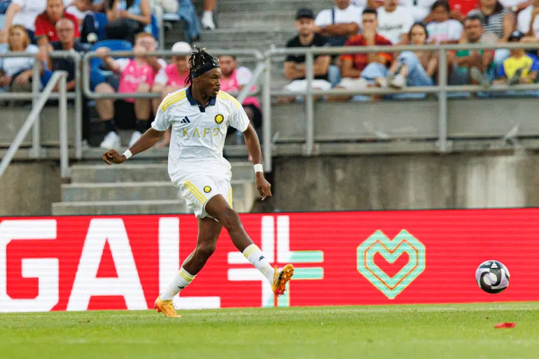 Leipzig fecha substituto! Rômulo a caminho