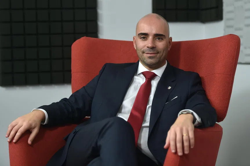 Eleições Benfica: Manteigas ataca e propõe CAOS!