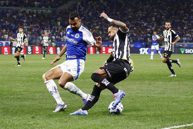 Neymar fez uma maldade a Fabrício Bruno