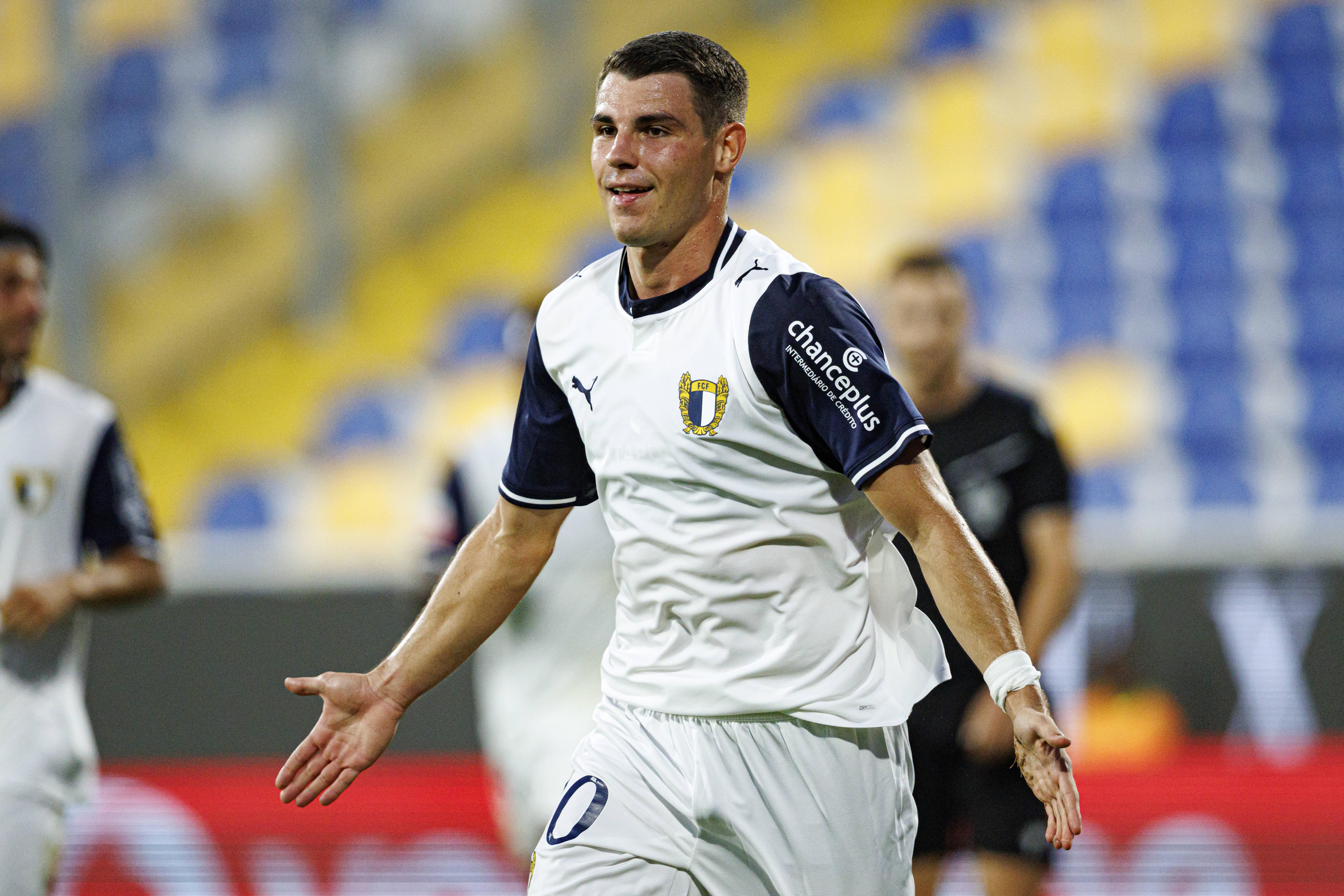Georgios Koutsias entrou de forma afirmativa no futebol português e no Famalicão