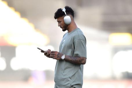 Luis Suárez foi titular na Reboleira, depois de polémica num treino em Alcochete, que Rui Borges desvalorizou - Foto: Miguel Nunes