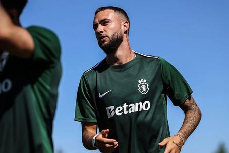 Debast treinou-se sem limitações esta terça-feira - Foto: Sporting CP