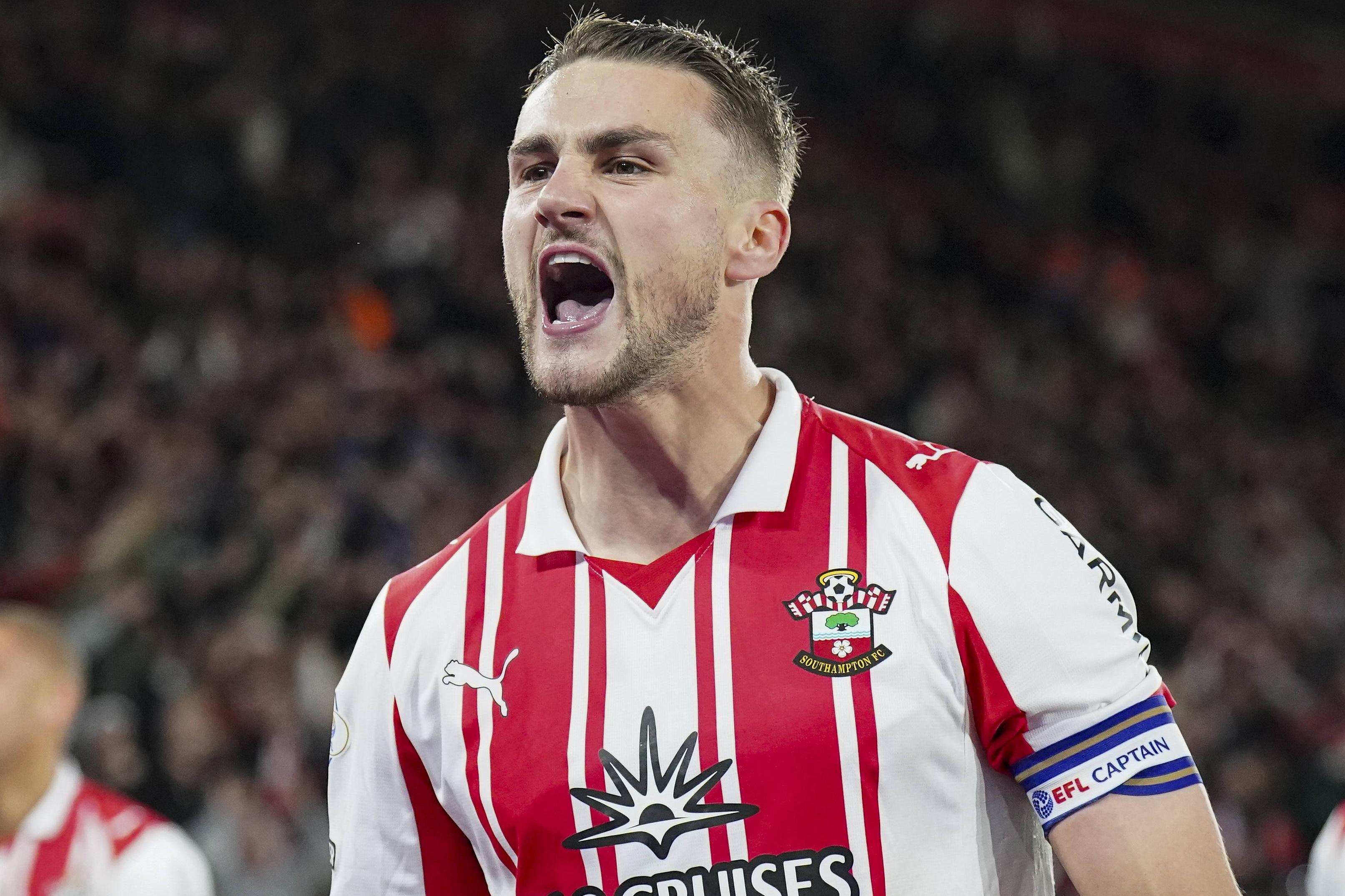 Harwood-Bellis, 24 anos, defesa-central do Southampton — Foto: IMAGO