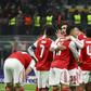Mercado: Arsenal 'oferece' jogador a Manchester United e Chelsea