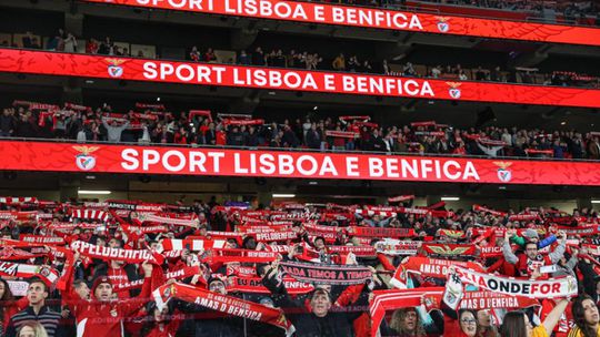 Bilhetes para o Benfica-FC Porto à venda a partir de amanhã