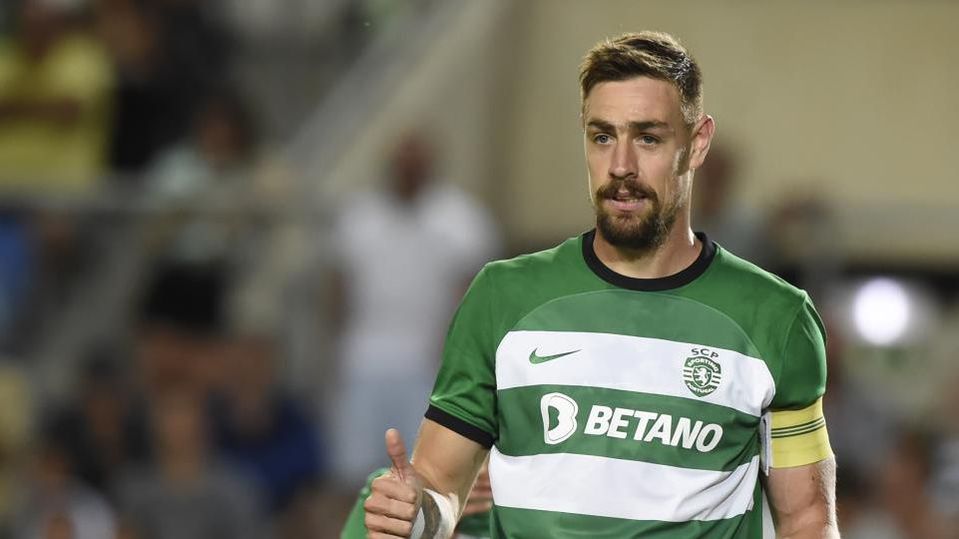 Futuro de Coates é dilema no Sporting