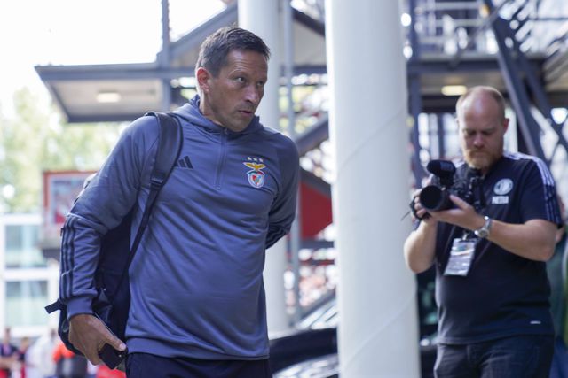 Benfica: Schmidt quer internacionais no treino matinal de quinta-feira