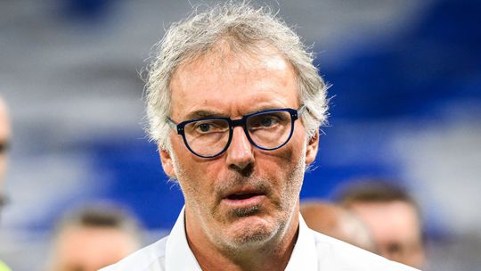 Laurent Blanc demitido do Ol. Lyon