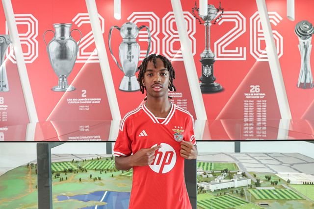 Benfica assina com jovem de 14 anos
