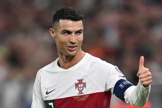 CR7 no apoio a Portugal: «Vamos equipa!»