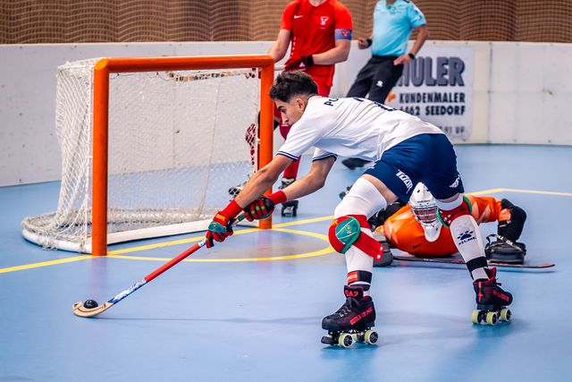 Portugal começa Europeu de sub-19 de hóquei em patins com goleada