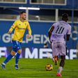 Estoril resolve Parra e Ndiaye