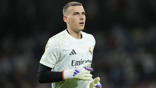 Lunin perto da renovação com o Real Madrid