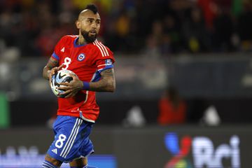 Vidal e colegas do Colo Colo acusados de agressão sexual no Chile