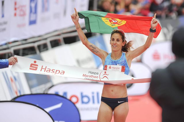 Jéssica Augusto anuncia final de carreira