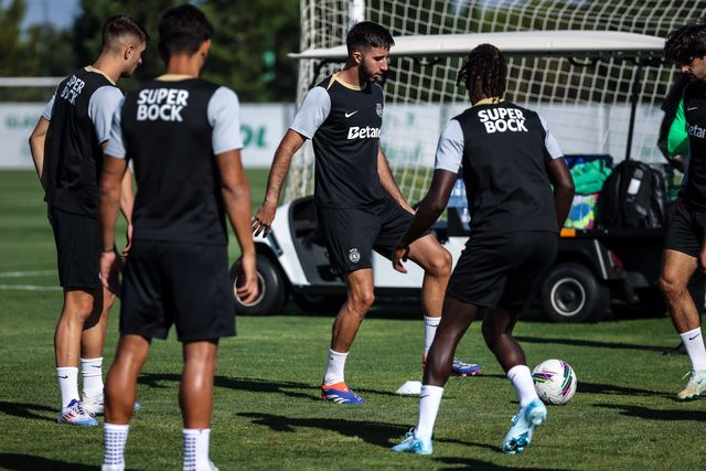 Sporting: Gyokeres e Debast já se treinaram