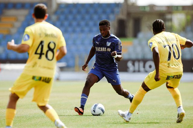 Canhoto assume que os três pontos são para ficar no Minho no duelo com o emblema leonino (Foto: Famalicão)