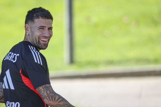 Onze provável do Benfica com novo lateral e talvez um 10