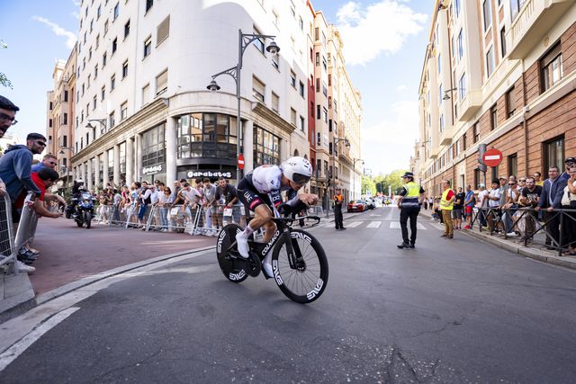 João Almeida resignado: «Só tenho pena de não terem sido os 27km...»