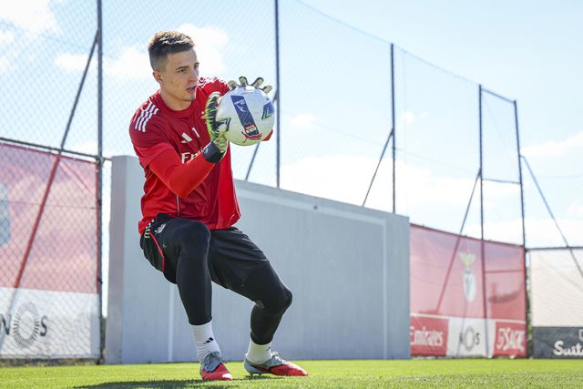 «Rotação dentro da própria competição sem motivo aparente é meter-se num caminho apertado»