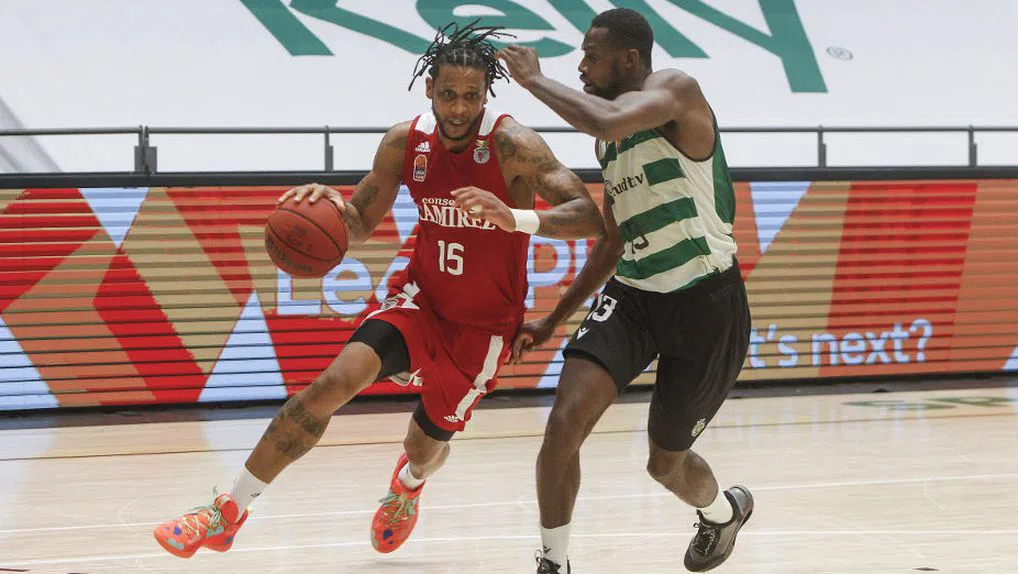 Basquete Lisboeta Ferve! Dérbi à porta?
