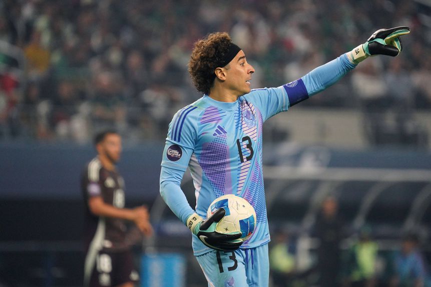 Ochoa ao serviço do México (IMAGO)