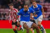 Sorba Thomas assinou pelo Hull City no último dia do mercado de transferências
