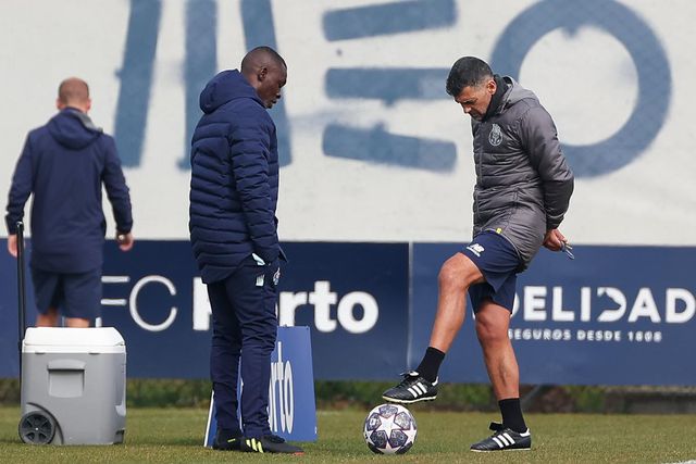 Pepe e Zaidu em tratamento no regresso aos treinos do FC Porto
