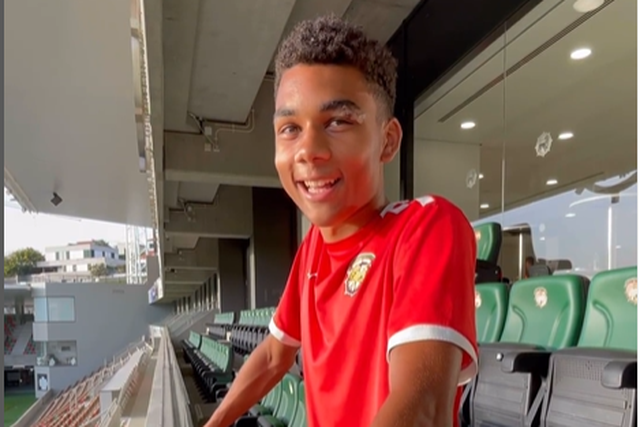 Marítimo surpreende juvenil vítima de racismo (vídeo)