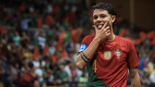 Futsal: Portugal goleia Arménia por 7-1 e está a uma vitória do Mundial