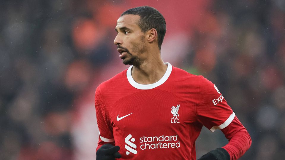 Matip está a ponderar pendurar as chuteiras