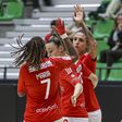 Benfica esmaga Sporting no dérbi feminino