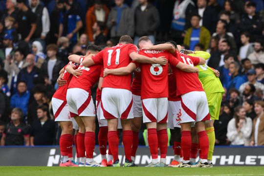 'Tweet' sobre falta imparcialidade do VAR vale multa pesada ao Nottingham Forest