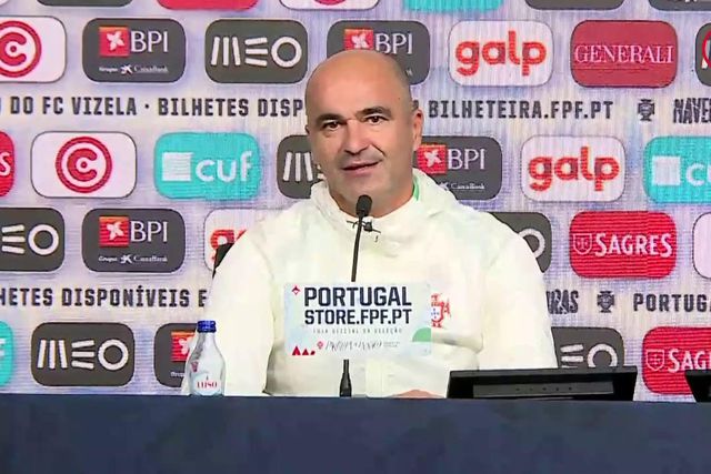 Roberto Martínez nega falta de respeito com a Polónia