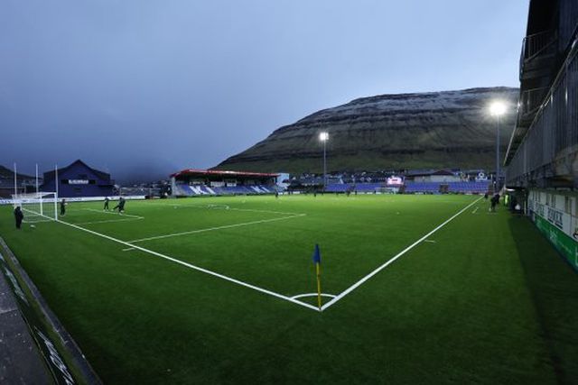 VÍDEO: Ilhas Faroé marcam a Portugal de… canto direto