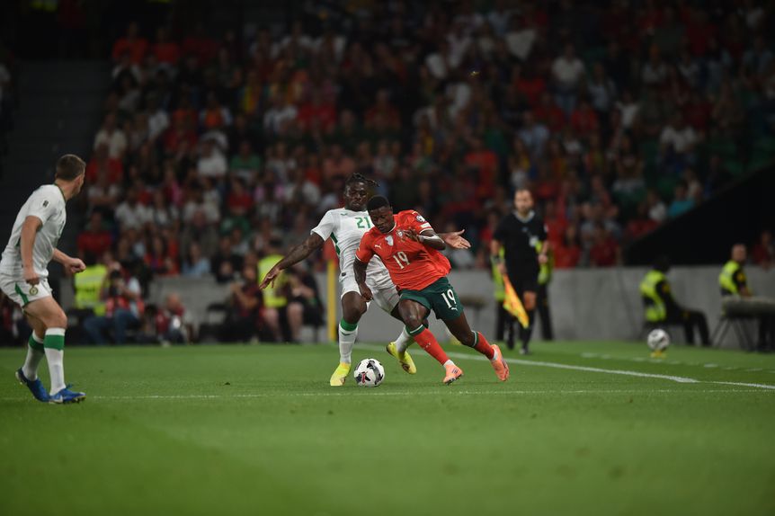 Nuno Mendes atravessa um grande momento de forma, seja a defender ou a atacar