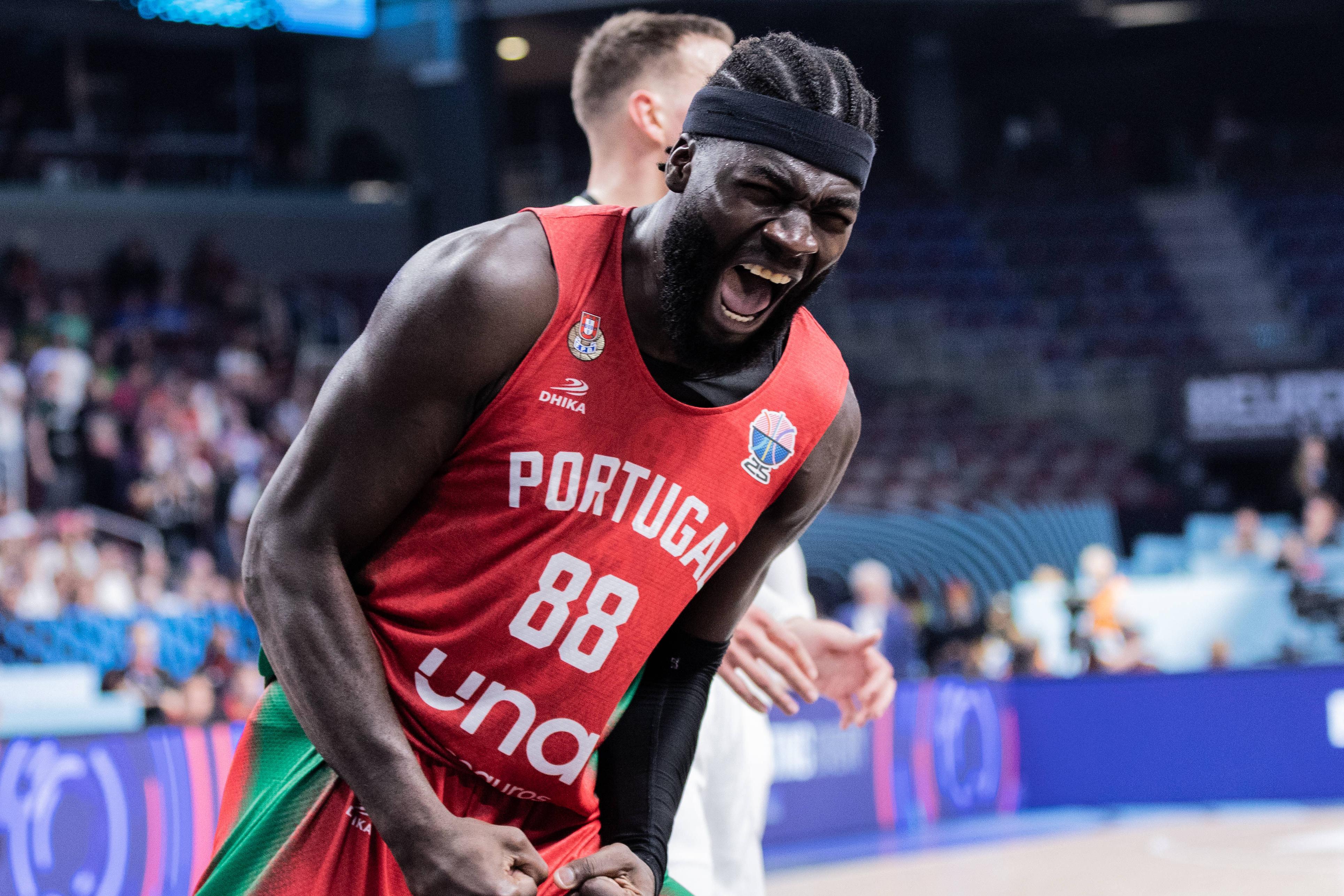 Neemias Queta, jogador da Seleção Nacional de basquetebol, no Eurobasket 2025, onde Portugal participou - Foto: Imago
