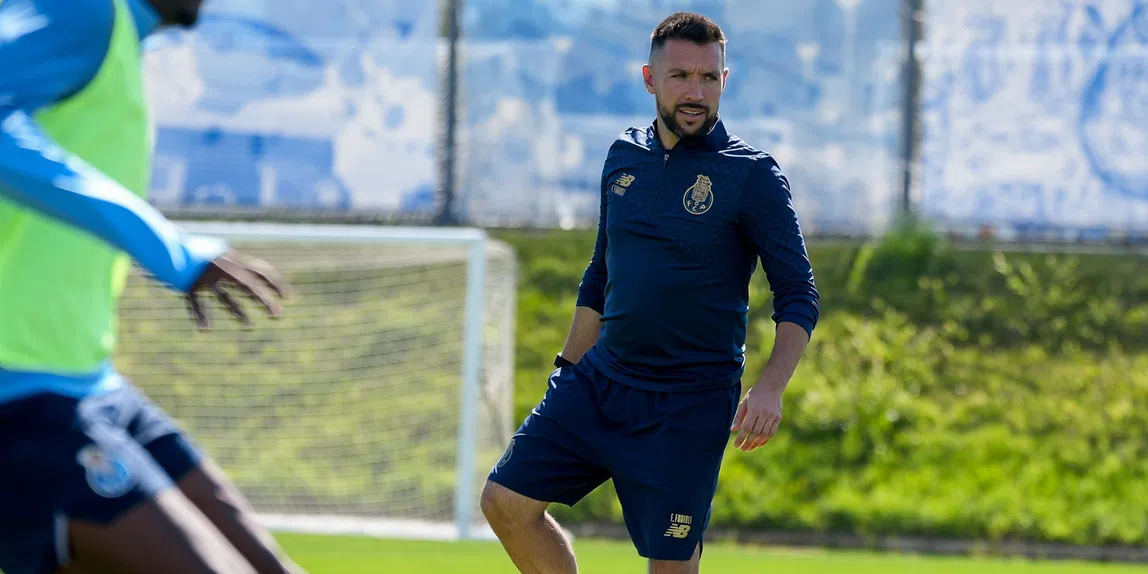 Farioli espreita Braga: espião em missão?