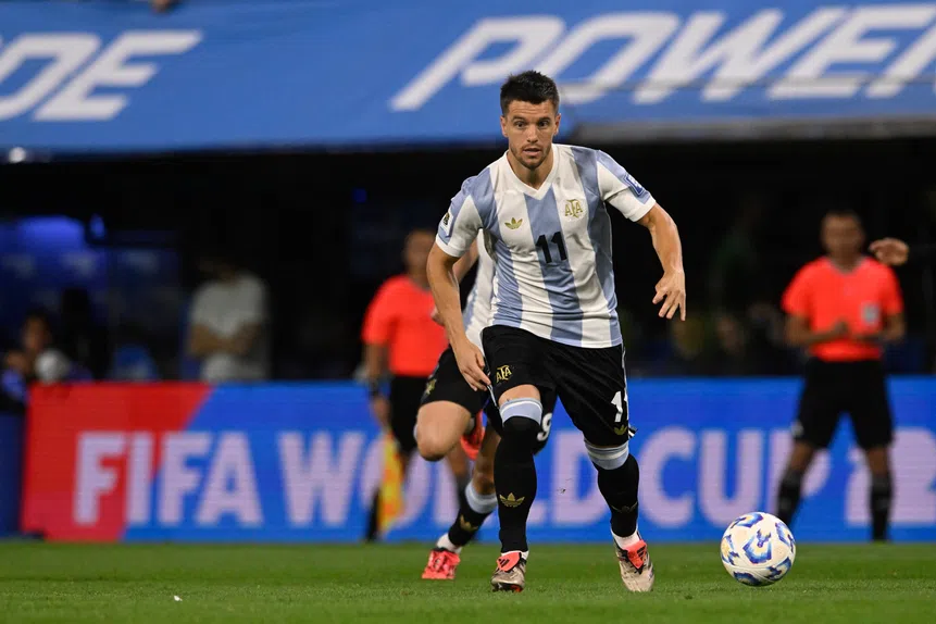 Argentina vence! Messi na bancada, Otamendi OUT