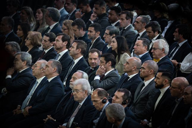 André Villas-Boas (FC Porto), António Salvador (SC Braga), Frederico Varandas (Sporting) e Rui Costa (Benfica), tão perto e tão longe... Foto: André Carvalho