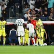 Real Madrid e Mourinho em alerta: Vinícius deve falhar Barcelona