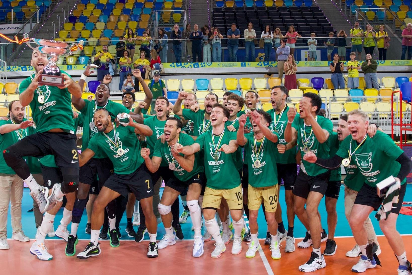 Sporting celebra conquista da Taça Ibérica